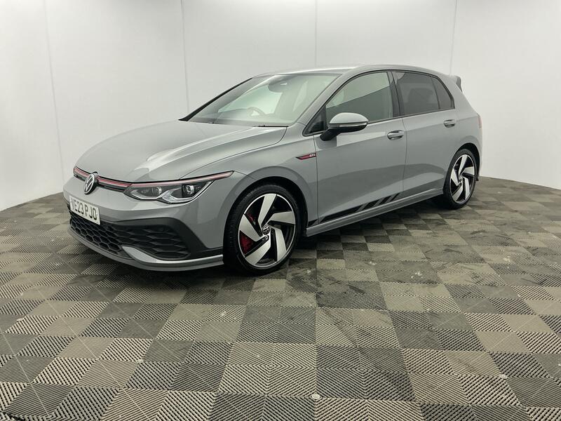 Volkswagen Golf 2023