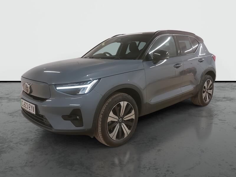 2023 Volvo XC40
