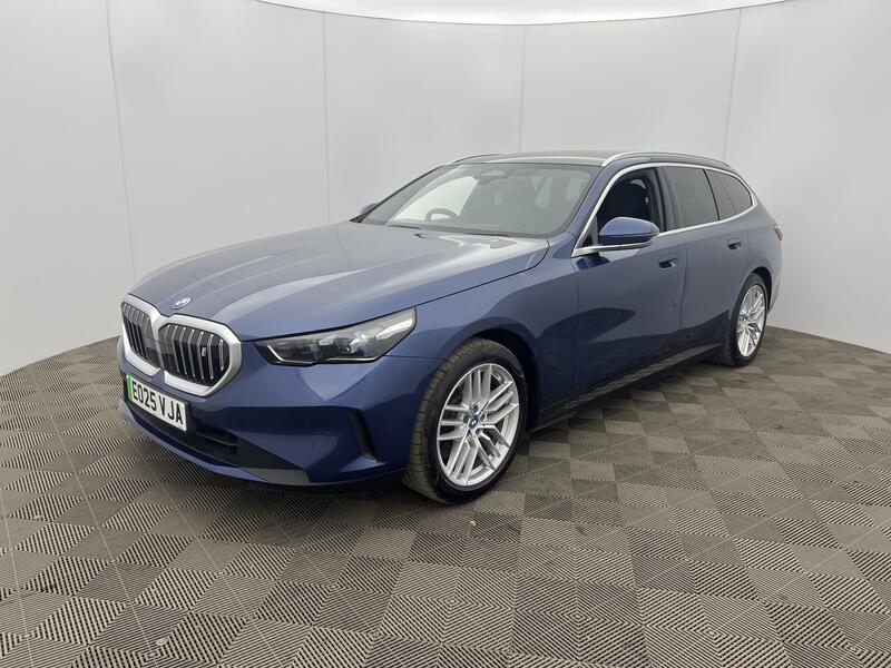 2025 BMW i5