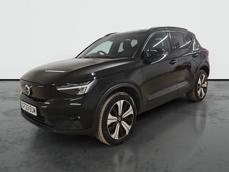 2023 Volvo XC40
