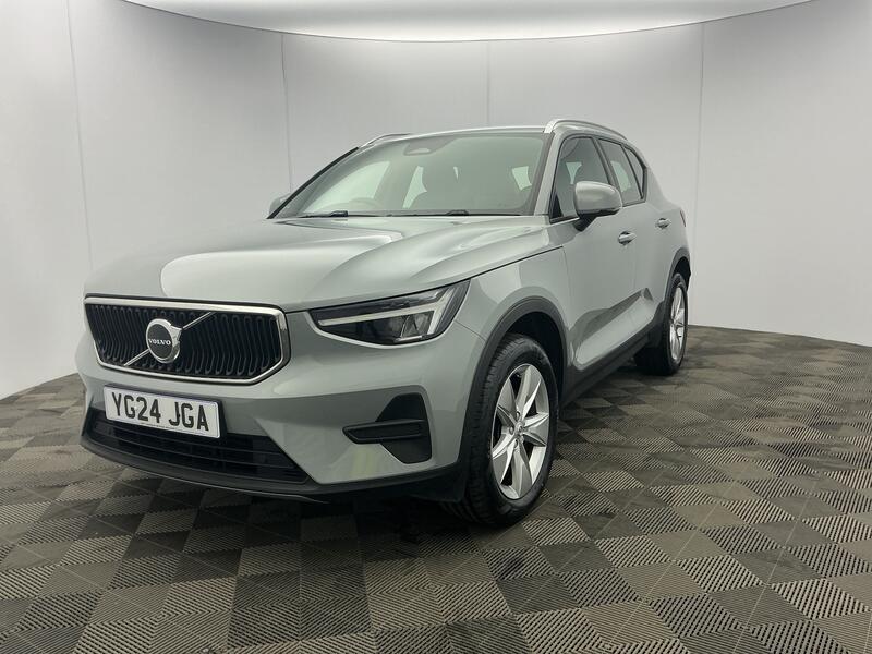 2024 Volvo XC40