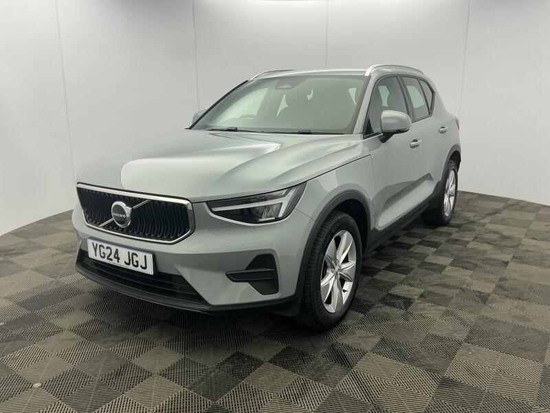 2024 Volvo XC40