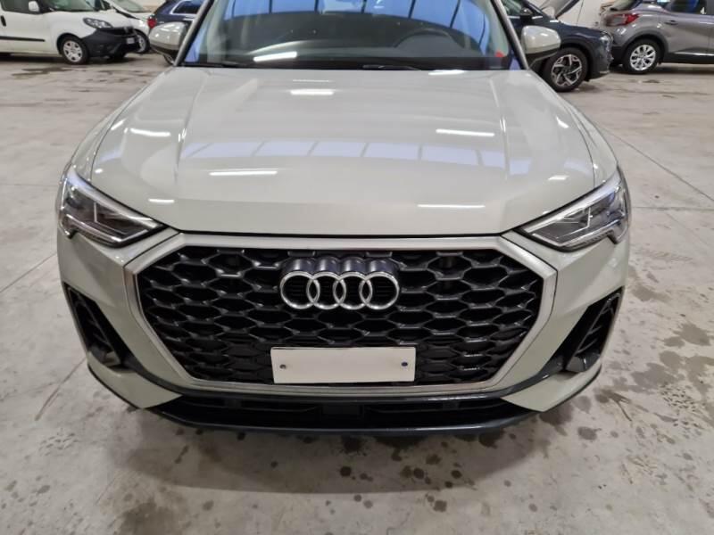 Audi Q3 SUV 45 TFSI E S TRONIC BUSINESS PLUS - foto 30
