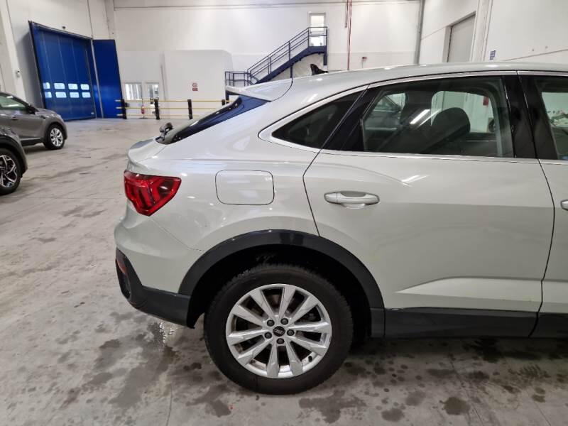 Audi Q3 SUV 45 TFSI E S TRONIC BUSINESS PLUS - foto 52