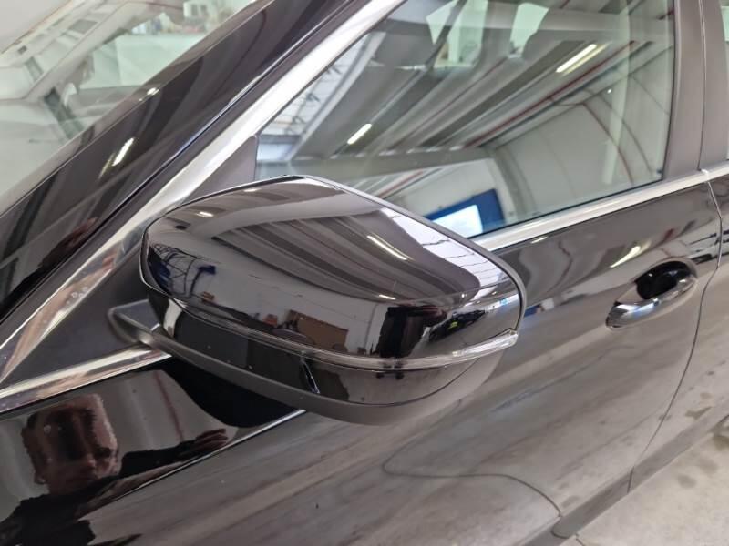 BMW Serie 5 STATION WAGON 518D BUSINESS TOURING - foto 47