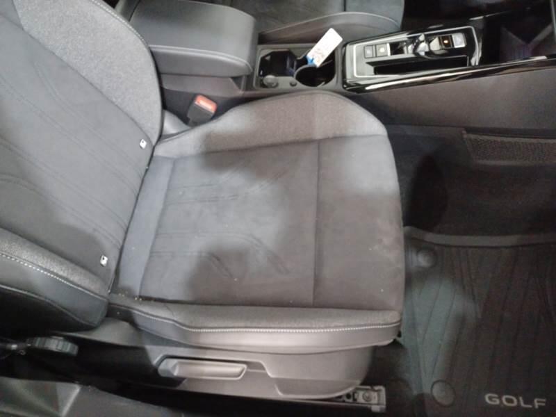 Volkswagen Golf VIII Variant STATION WAGON 2.0 TDI SCR STYLE DSG - foto 14