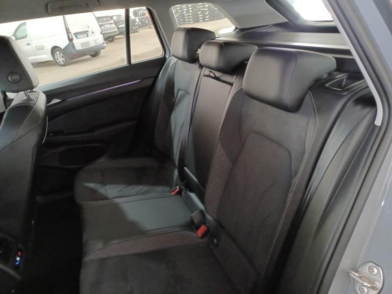 Volkswagen Golf VIII Variant STATION WAGON 2.0 TDI SCR STYLE DSG - foto 15