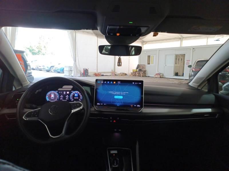 Volkswagen Golf VIII Variant STATION WAGON 2.0 TDI SCR STYLE DSG - foto 3