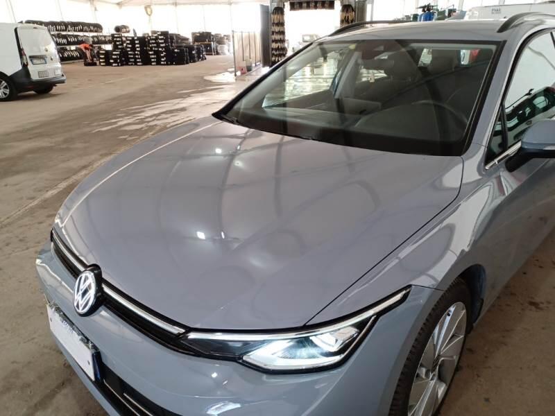Volkswagen Golf VIII Variant STATION WAGON 2.0 TDI SCR STYLE DSG - foto 27