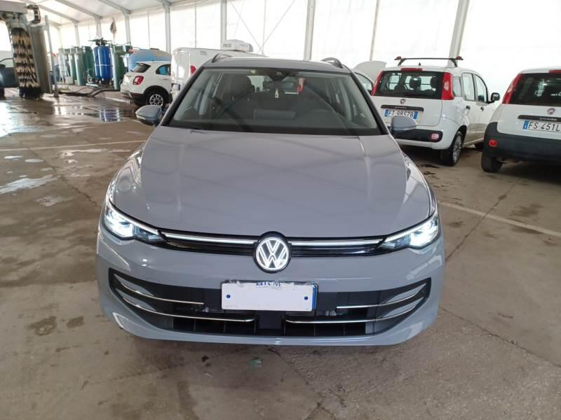 Volkswagen Golf VIII Variant STATION WAGON 2.0 TDI SCR STYLE DSG - foto 6
