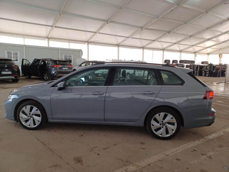 Volkswagen Golf VIII Variant STATION WAGON 2.0 TDI SCR STYLE DSG - foto 8