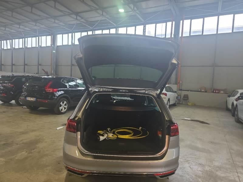 Volkswagen Passat STATION WAGON VAR. 1.4 PLUG IN HYBRID GTE DSG - foto 5