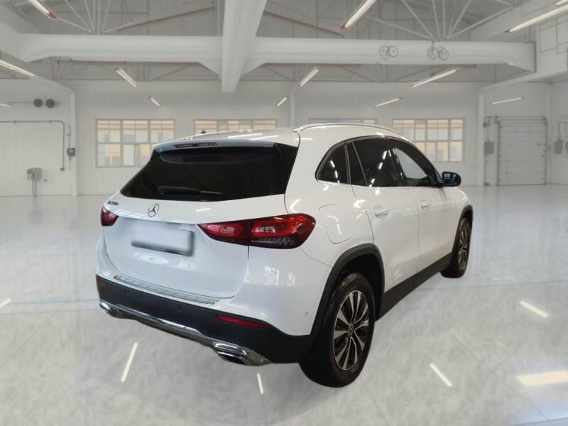 Mercedes GLA CROSSOVER 250 AUTOMATIC EQ-POWER BUS EXTRA - foto 2