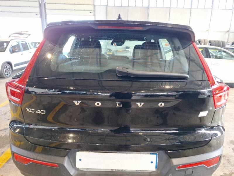 Volvo XC40 SUV T4 RECHARGE PLUG-IN AUTO CORE - foto 45