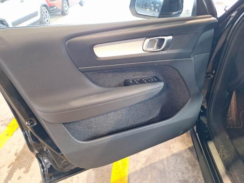 Volvo XC40 SUV T4 RECHARGE PLUG-IN AUTO CORE - foto 80
