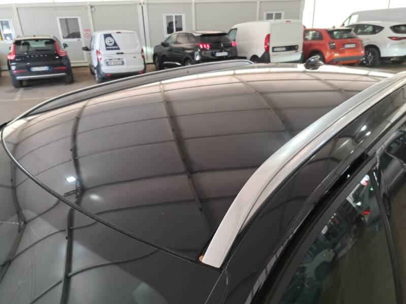 Volvo XC40 SUV T4 RECHARGE PLUG-IN AUTO CORE - foto 9