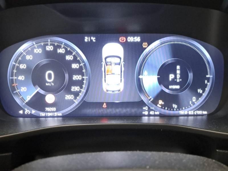 Volvo XC40 SUV T4 RECHARGE PLUG-IN AUTO CORE - foto 4