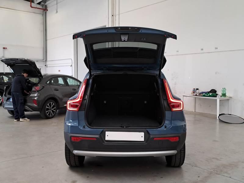 Volvo XC40 SUV T4 RECHARGE PLUG-IN AUTO CORE - foto 5