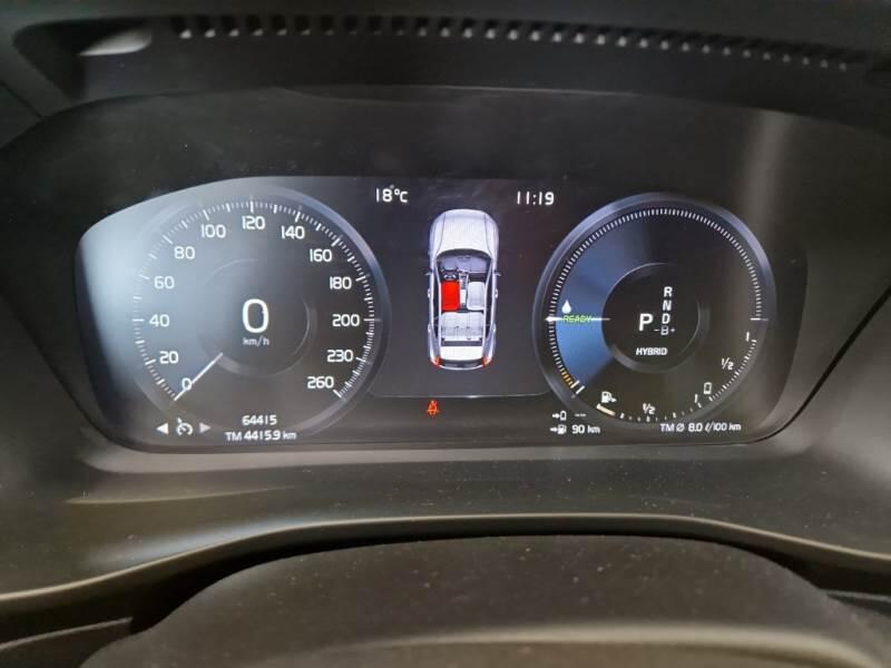 Volvo XC40 SUV T4 RECHARGE PLUG-IN AUTO CORE - foto 4