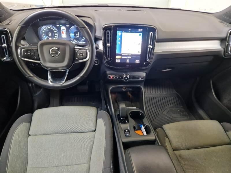 Volvo XC40 SUV T4 RECHARGE PLUG-IN AUTO CORE - foto 3