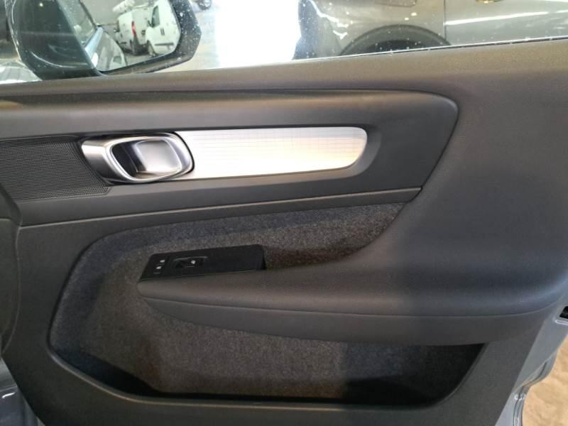 Volvo XC40 SUV T4 RECHARGE PLUG-IN AUTO CORE - foto 124