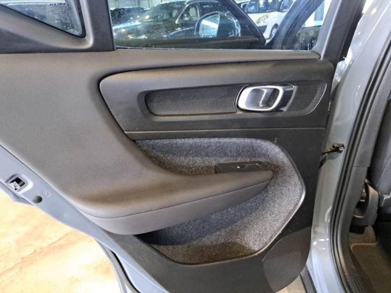 Volvo XC40 SUV T4 RECHARGE PLUG-IN AUTO CORE - foto 97