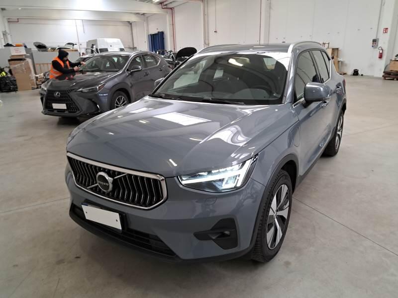 Volvo XC40 SUV T4 RECHARGE PLUG-IN AUTO CORE - foto 1