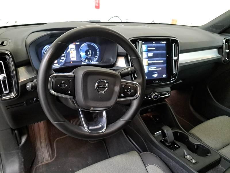 Volvo XC40 SUV T4 RECHARGE PLUG-IN AUTO CORE - foto 3