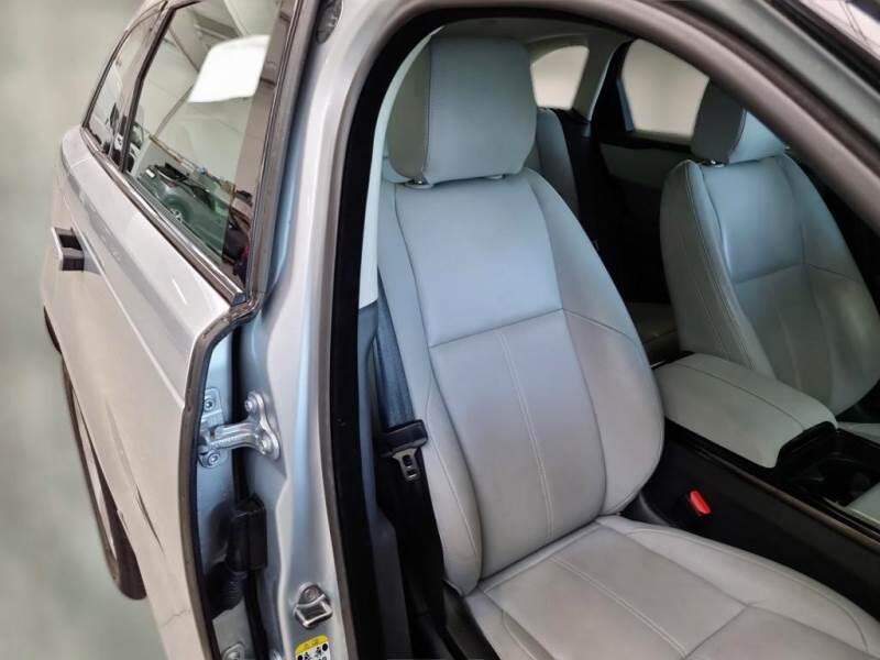 Land Rover Range Rover Velar SUV 2.0 I4 PHEV 404 S 4WD AUTO - foto 13