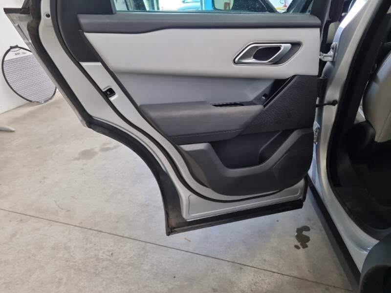 Land Rover Range Rover Velar SUV 2.0 I4 PHEV 404 S 4WD AUTO - foto 48
