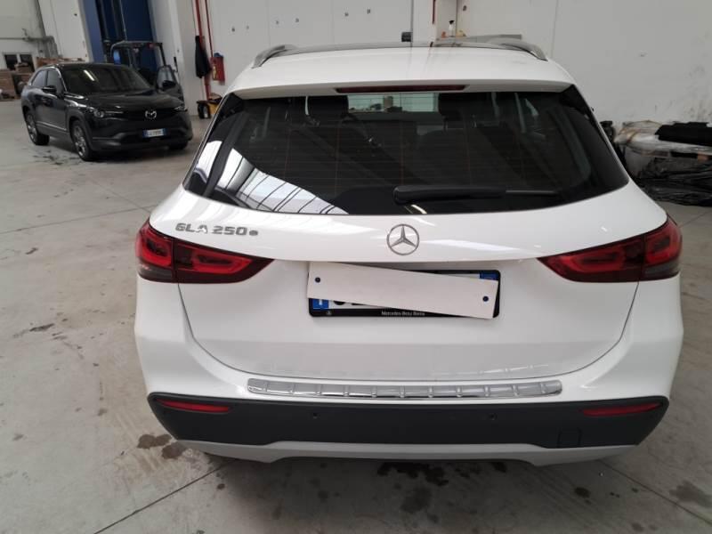Mercedes GLA ROSSOVER 250 AUTOMATIC EQ-POWER BUS EXTRA - foto 38