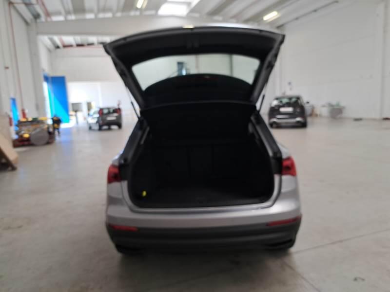 Audi Q3 SUV 35 TDI S TRONIC BUSINESS - foto 5