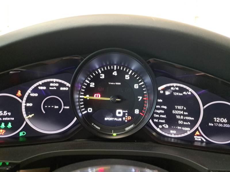 Porsche Cayenne 3.0 V6 E-HYBRID - foto 4