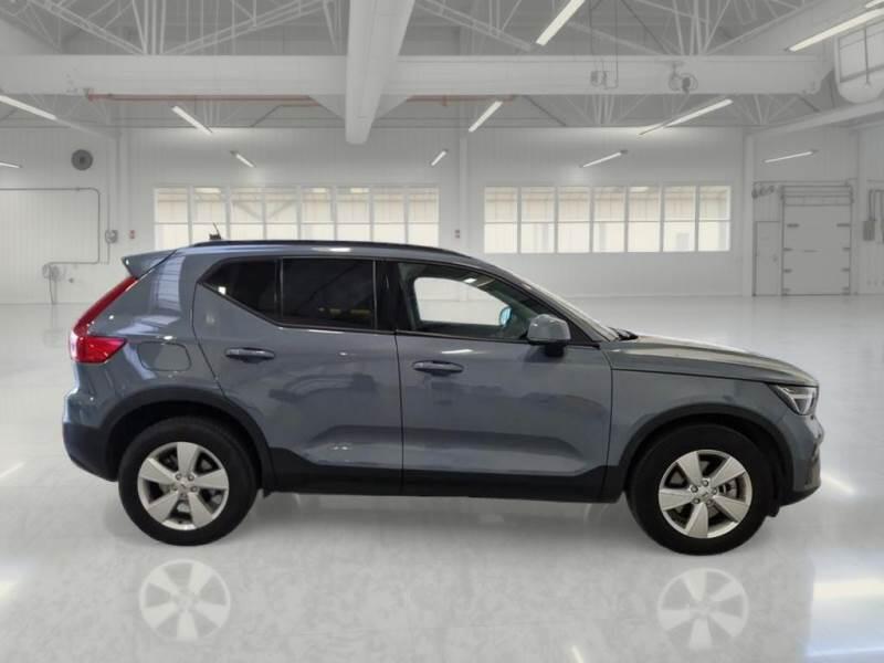 Volvo XC40 SUV B3 AUTOMATICO ESSENTIAL - foto 7