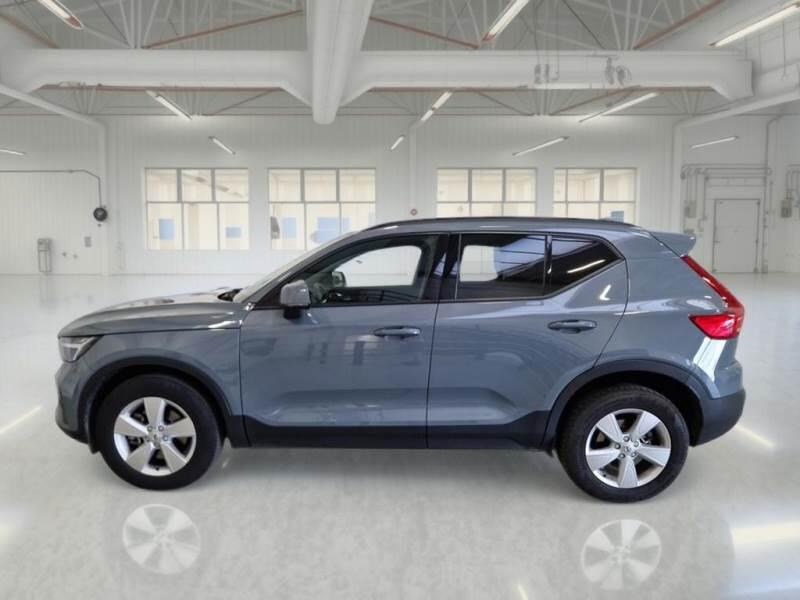 Volvo XC40 SUV B3 AUTOMATICO ESSENTIAL - foto 8