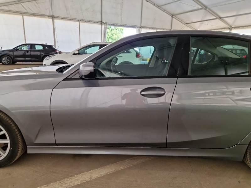 BMW Serie 3 Lim BERLINA 318D 48V AUTO - foto 61