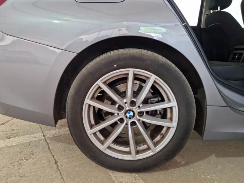 BMW Serie 3 Lim BERLINA 318D 48V AUTO - foto 78