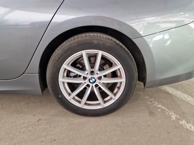 BMW Serie 3 Lim BERLINA 318D 48V AUTO - foto 80