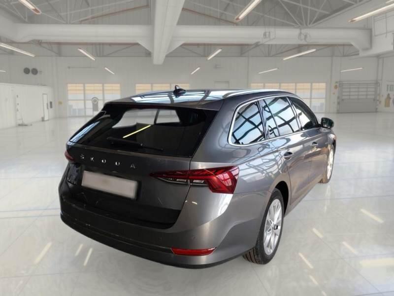 Skoda Octavia STATION WAGON 2.0 TDI EVO 110KW STYLE DSG - foto 2