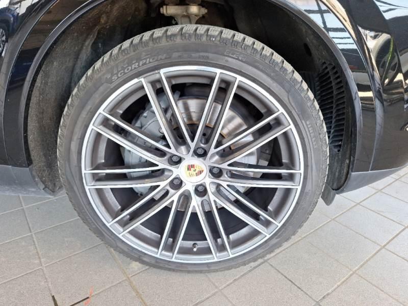 Porsche Cayenne SUV 2.9 V6 S - foto 17