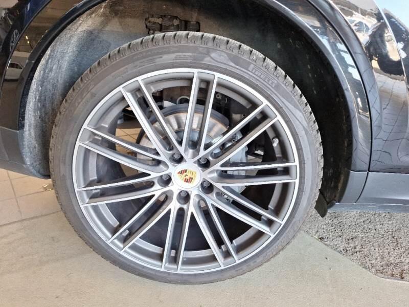 Porsche Cayenne SUV 2.9 V6 S - foto 18