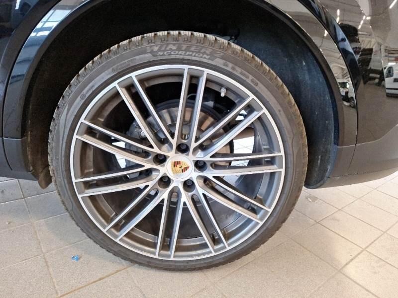 Porsche Cayenne SUV 2.9 V6 S - foto 19