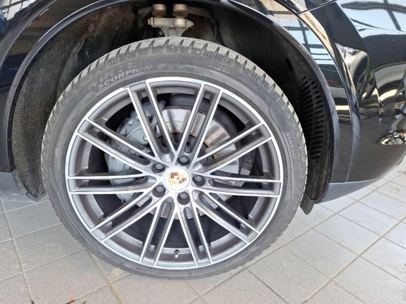 Porsche Cayenne SUV 2.9 V6 S - foto 69