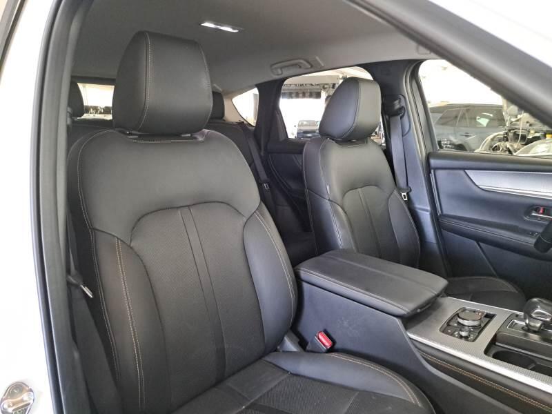Mazda CX-60-2022 SUV 3.3L E-SKYACTIV MHEV HOMURA AUTO - foto 13