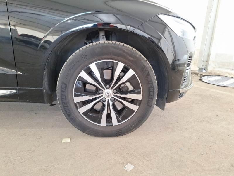 Volvo XC60 SUV T6 PLUG-IN AWD AUTO CORE - foto 17