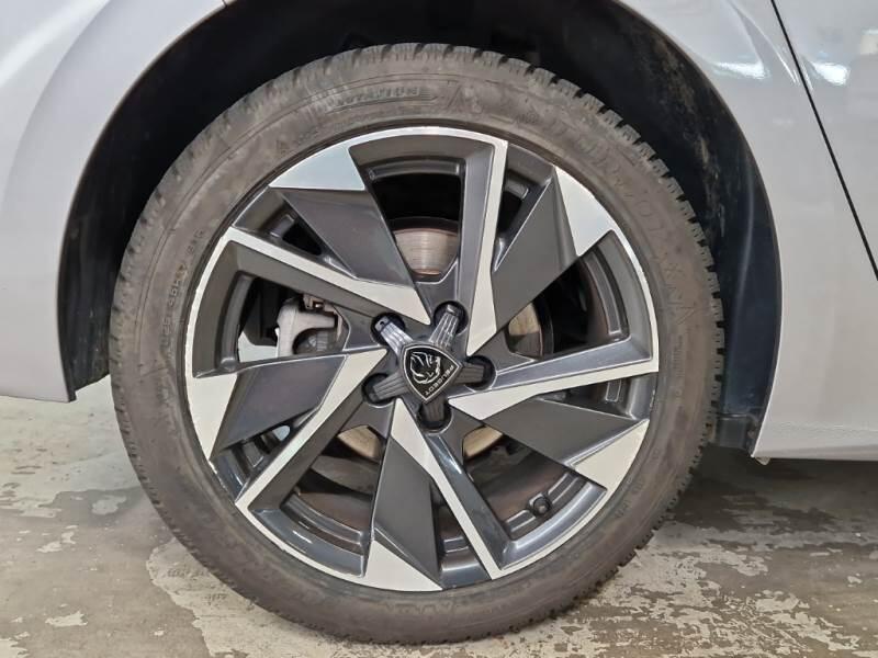 Peugeot 308 BERLINA ALLURE PACK BLUEHDI 130 EAT8 SeS AUT. - foto 18