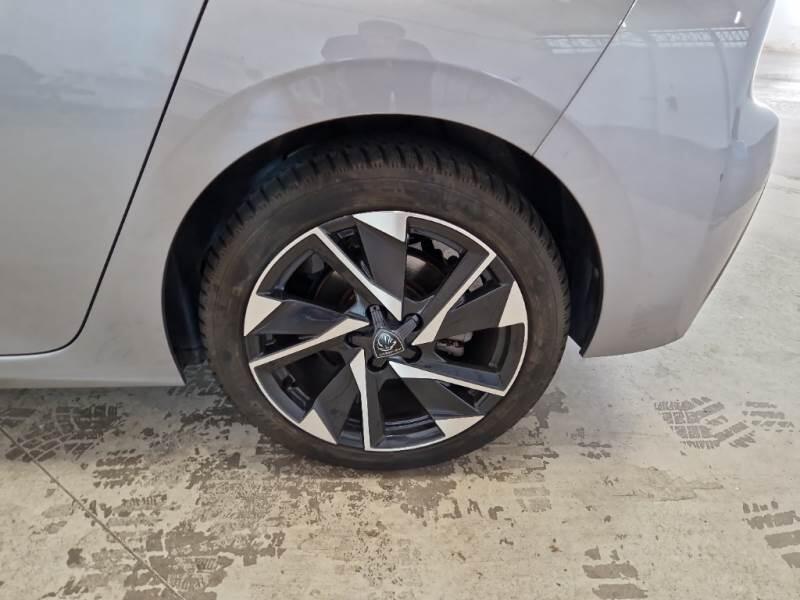 Peugeot 308 BERLINA ALLURE PACK BLUEHDI 130 EAT8 SeS AUT. - foto 70