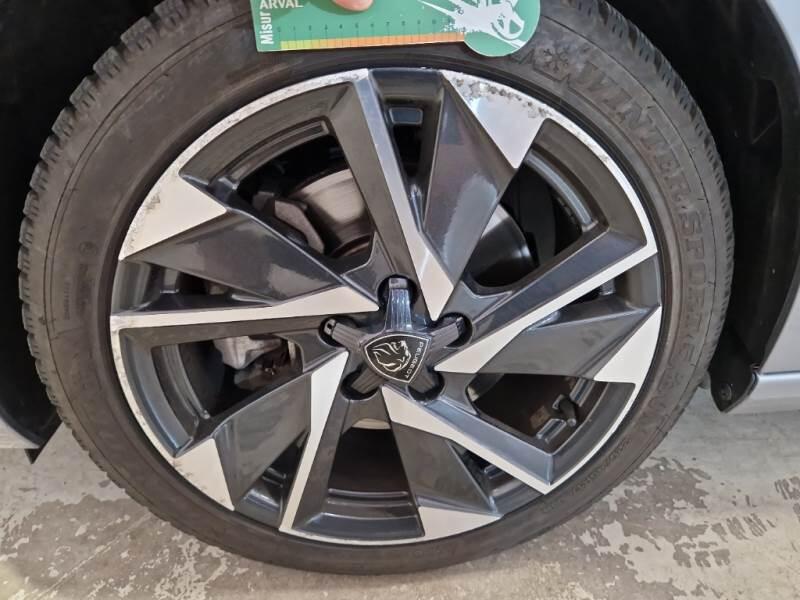 Peugeot 308 BERLINA ALLURE PACK BLUEHDI 130 EAT8 SeS AUT. - foto 73