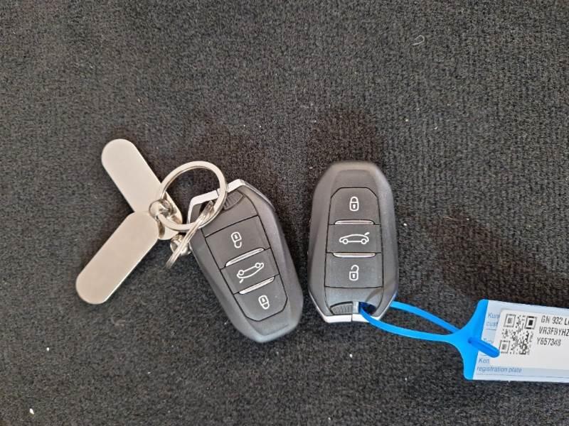 Peugeot 308 BERLINA ALLURE PACK BLUEHDI 130 EAT8 SeS AUT. - foto 80