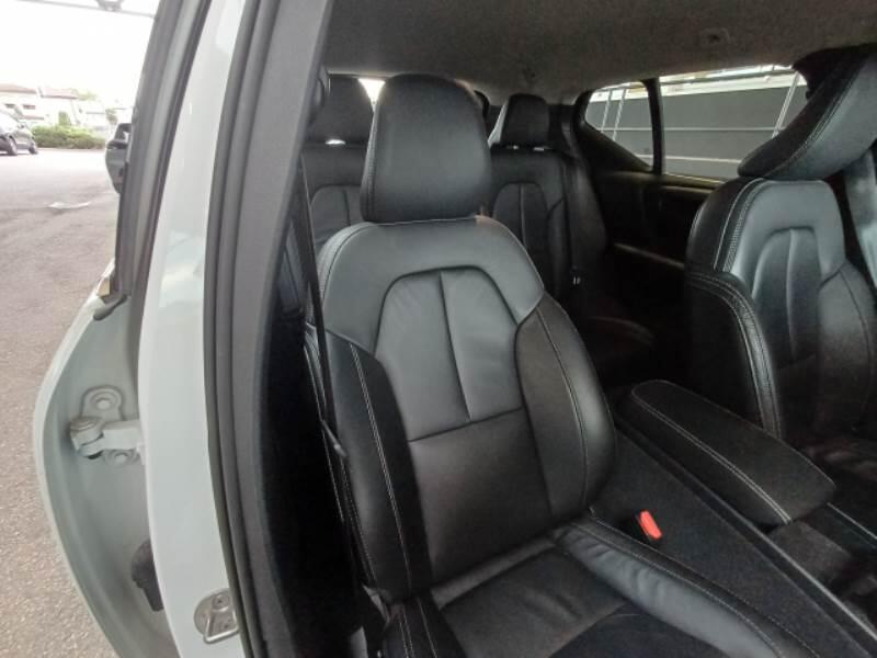 Volvo XC40 SUV T5 RECHARGE PLUG-IN AUTO PLUS BRIGHT - foto 13